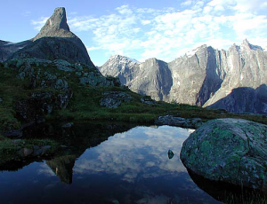 Romsdalshorn, Romsdal, ©isfjorden.com