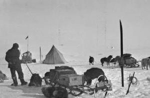 amundsen-zeltlager-nasjbibo