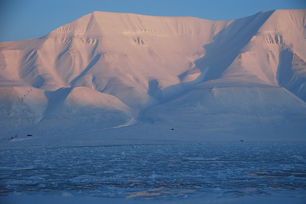 Sonne auf Spitzbergen
