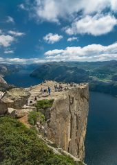 Preikestolen 2 Copyright Stefan Krause wikipedia