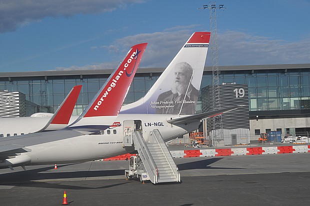 Flugzeug Norwegian Flugplatz