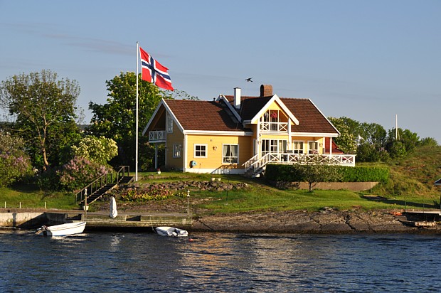 Hytte Ferienhaus Hütte Wasser Boot Flagge Fahne